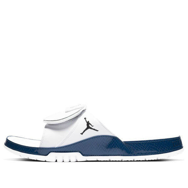 Тапочки hydro 11 retro 'navy' Air Jordan, белый
Тапочки hydro 11 retro 'navy' Air Jordan, белый