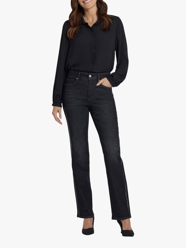 Прямые джинсы Marilyn с пайетками и полосками NYDJ, French Nightfall
Прямые джинсы Marilyn с пайетками и полосками NYDJ, French Nightfall