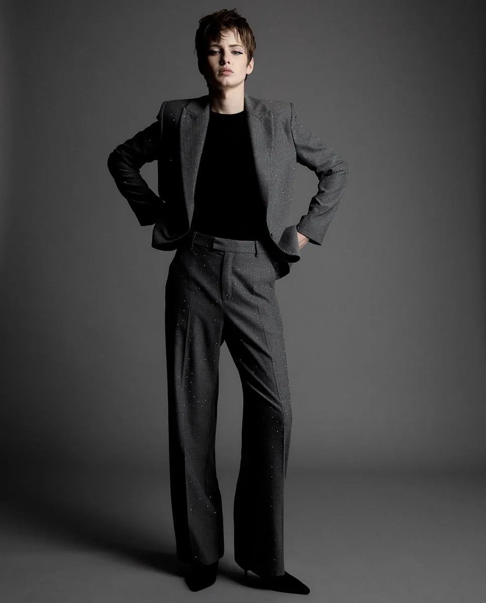 Блестящие брюки Sfera, серый
Блестящие брюки Sfera, серый