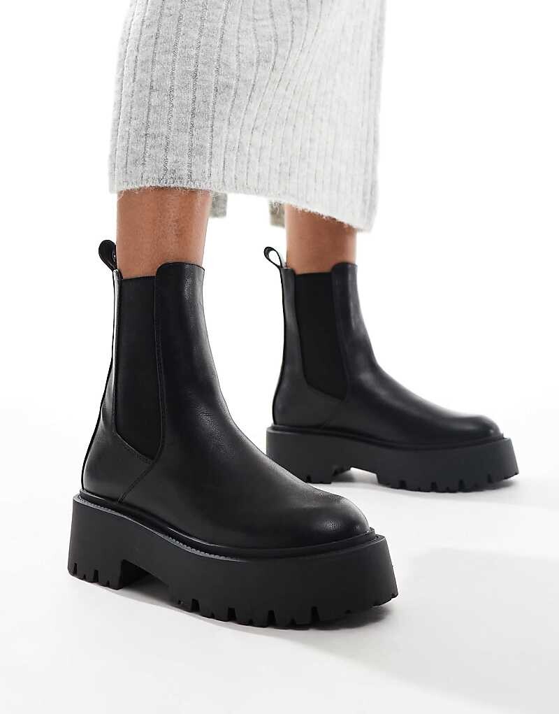 Черные ботинки челси ASOS DESIGN Wide Fit – Amy– на толстой подошве, широкий крой
Черные ботинки челси ASOS DESIGN Wide Fit – Amy– на толстой подошве, широкий крой