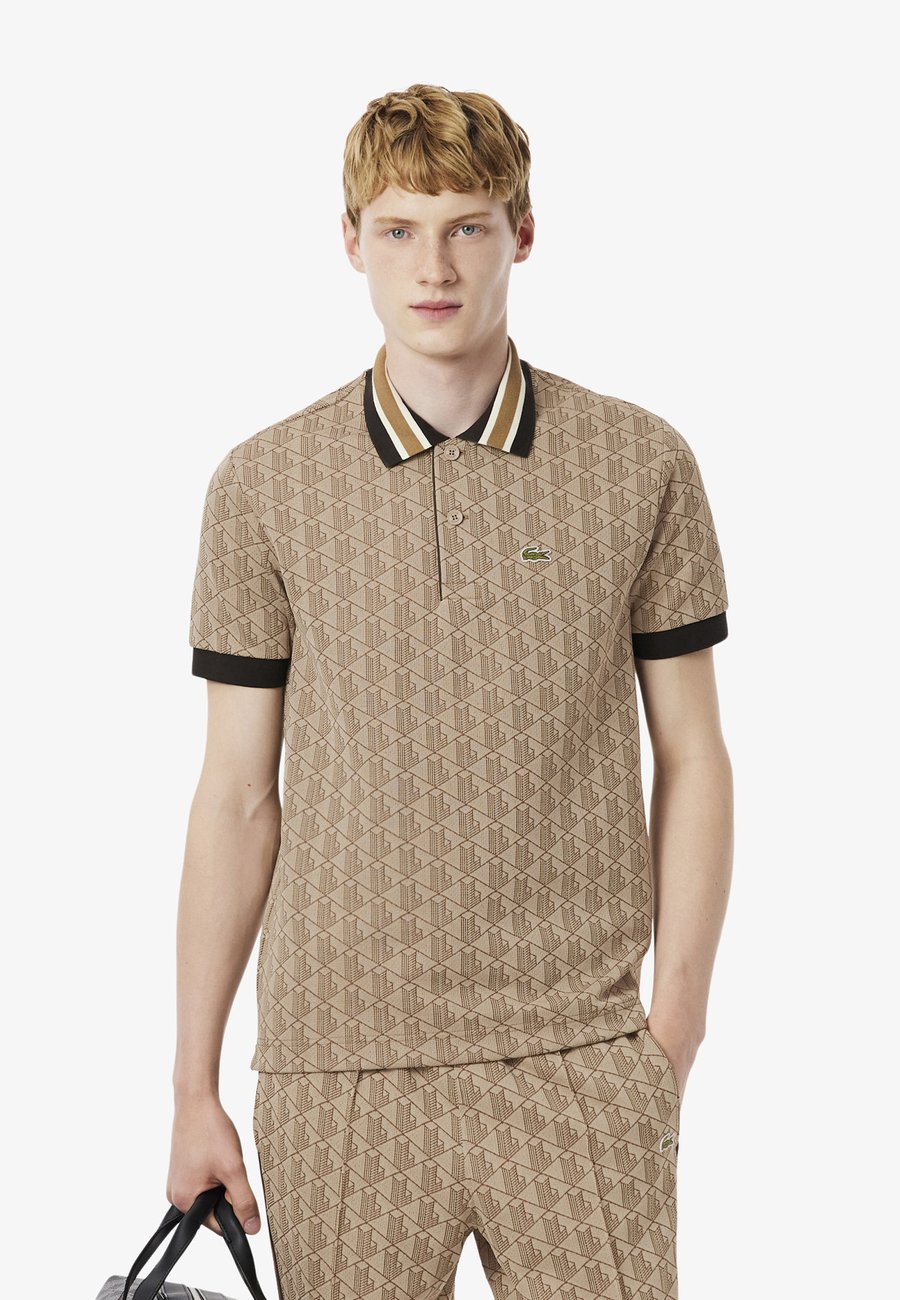 Поло Lacoste Polo shirt, Beige Marron Ir/Beige, Бежевый, Поло Lacoste Polo shirt, Beige Marron Ir/Beige
Поло Lacoste Polo shirt, Beige Marron Ir/Beige, Бежевый, Поло Lacoste Polo shirt, Beige Marron Ir/Beige