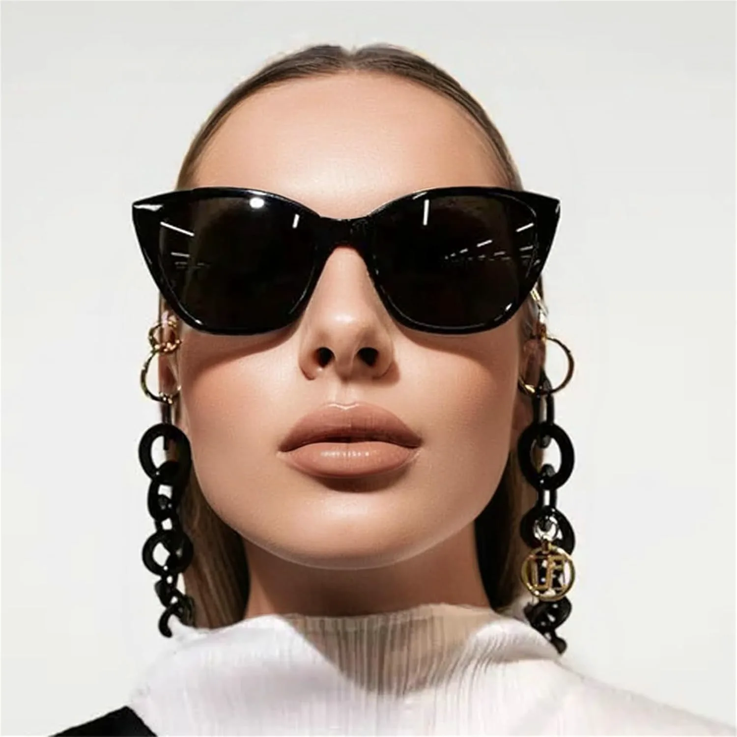 Солнцезащитные очки Willochra Metal Cat eye, модные женские солнцезащитные очки в стиле Y2k, стильные квадратные очки, унисекс, очки для активного отдыха, C3
Солнцезащитные очки Willochra Metal Cat eye, модные женские солнцезащитные очки в стиле Y2k, стильные квадратные очки, унисекс, очки для активного отдыха, C3