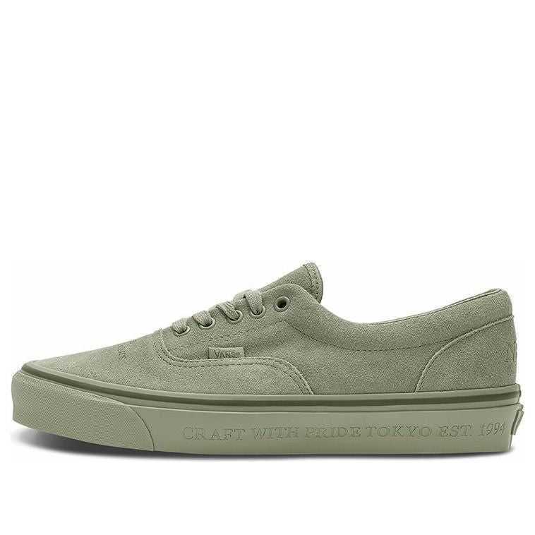 Кеды Vans Neighborhood x Era 95 DX 'Seagrass', зеленый
Кеды Vans Neighborhood x Era 95 DX 'Seagrass', зеленый