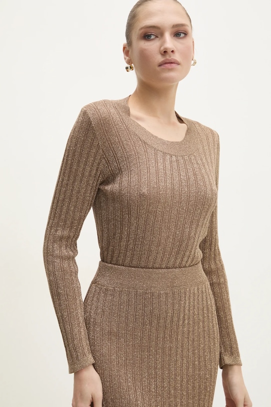 Свитер Answear.Lab, золотой
Свитер Answear.Lab, золотой