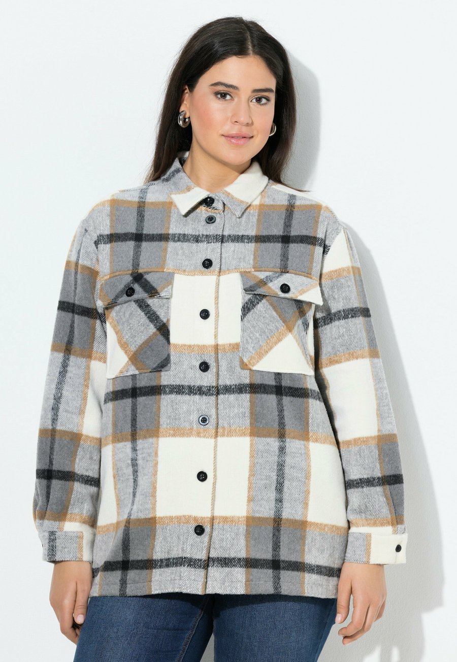 Блуза Ulla Popken SHAKET KAROMUSTER KRAGEN LANGARM, Graphite Grey/Grey
Блуза Ulla Popken SHAKET KAROMUSTER KRAGEN LANGARM, Graphite Grey/Grey