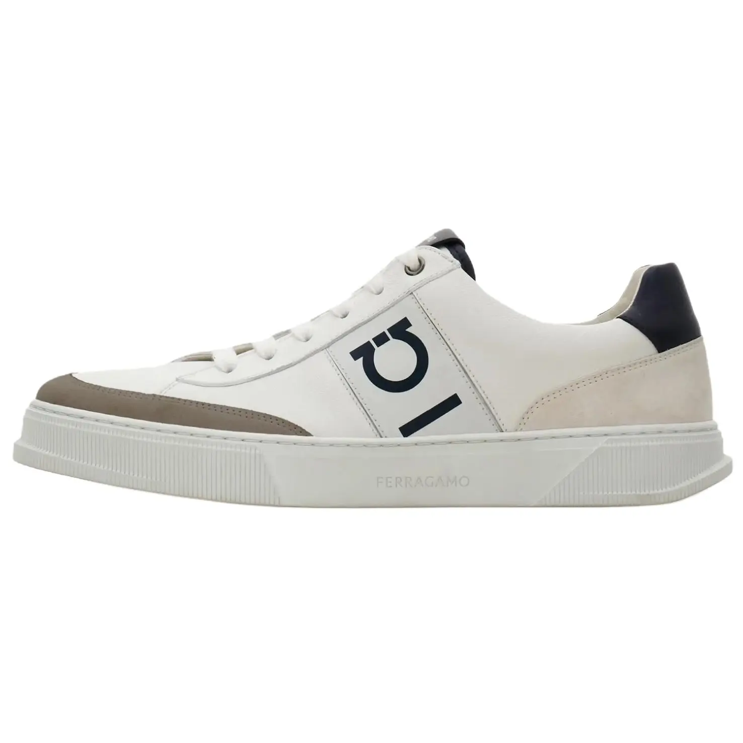 Ferragamo Низкие кроссовки для скейтбординга GANCINI, белые, мужские
Ferragamo Низкие кроссовки для скейтбординга GANCINI, белые, мужские