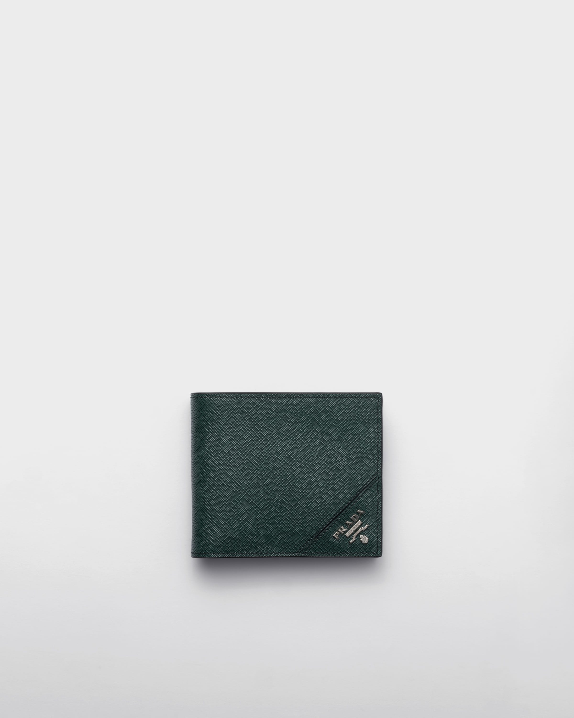 Кошелек из сафьяновой кожи с монетницей Prada, зеленый
Кошелек из сафьяновой кожи с монетницей Prada, зеленый
