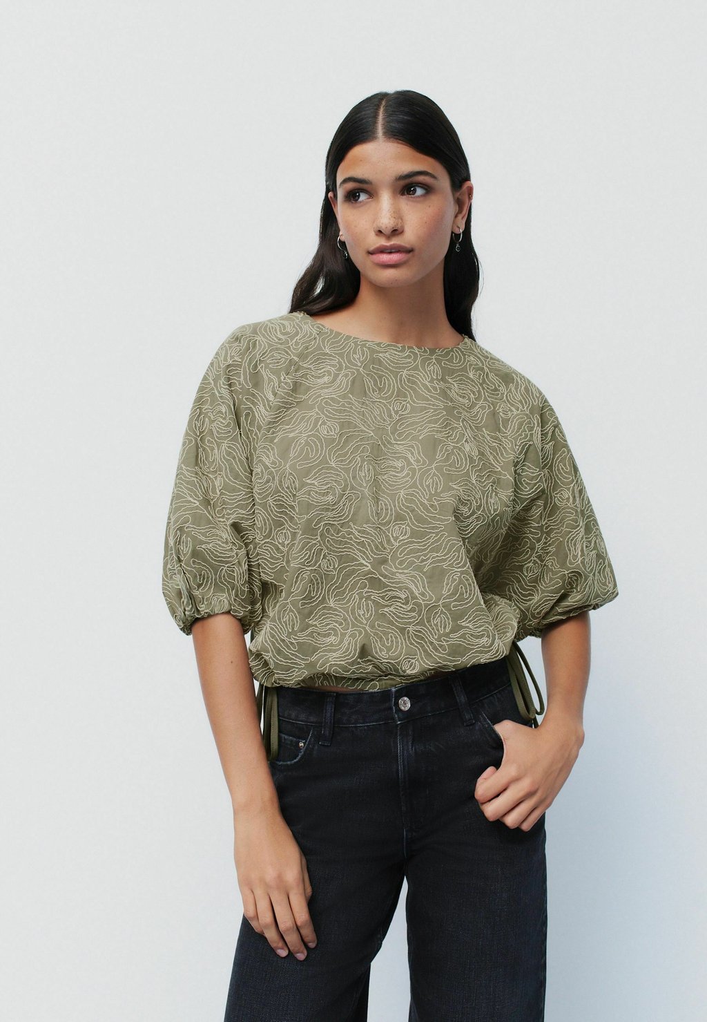 Блуза PUFF SLEEVE CORNELLI DETAIL Next, зеленый
Блуза PUFF SLEEVE CORNELLI DETAIL Next, зеленый