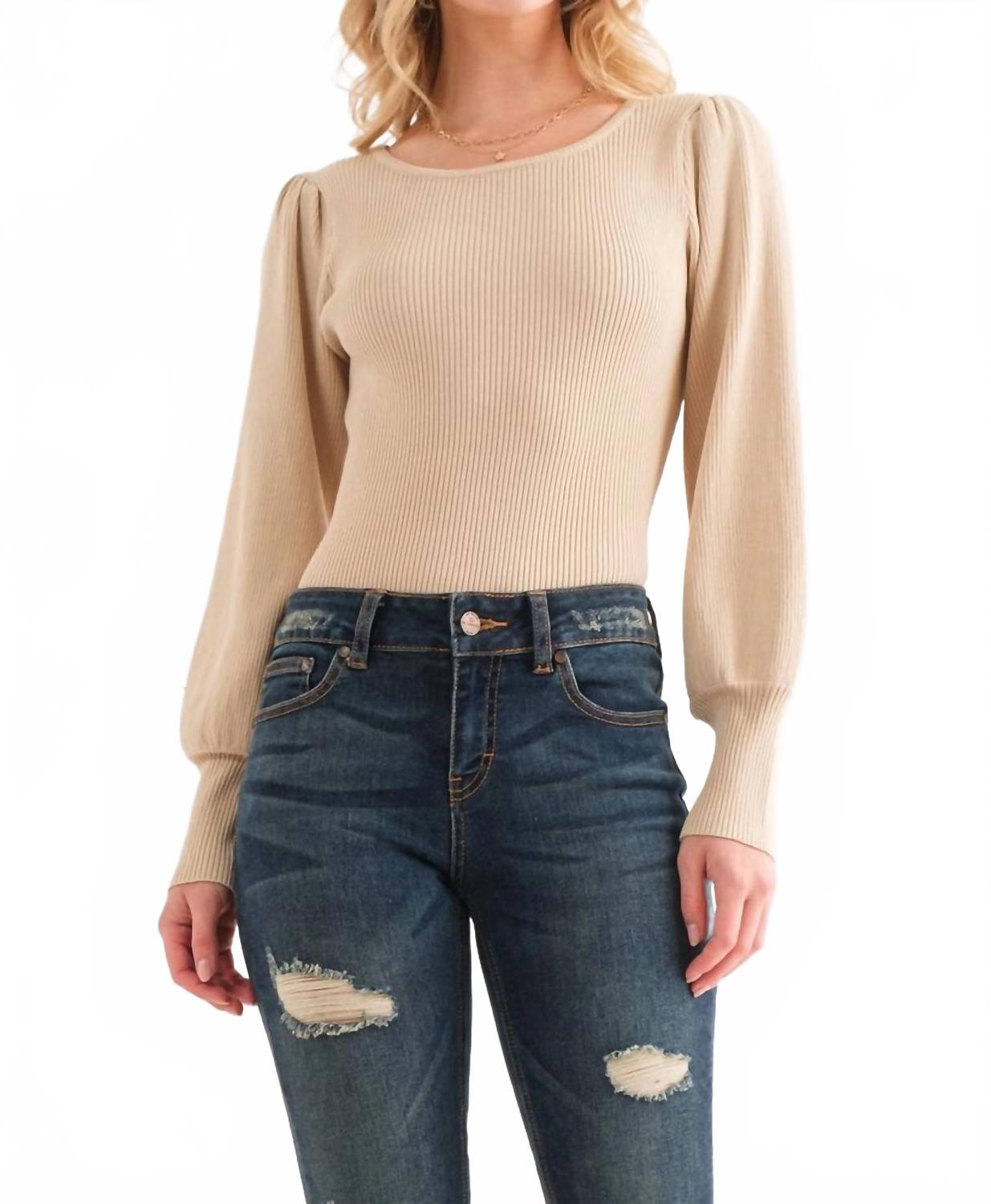 Боди с пышными рукавами-пуфами из ребристой ткани в бежевом цвете And The Why
Боди с пышными рукавами-пуфами из ребристой ткани в бежевом цвете And The Why