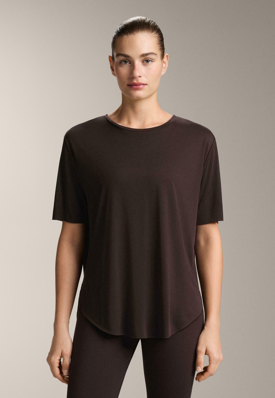 Футболка OYSHO SHORT SLEEVE MODAL BLEND, Mottled Dark Brown
Футболка OYSHO SHORT SLEEVE MODAL BLEND, Mottled Dark Brown
