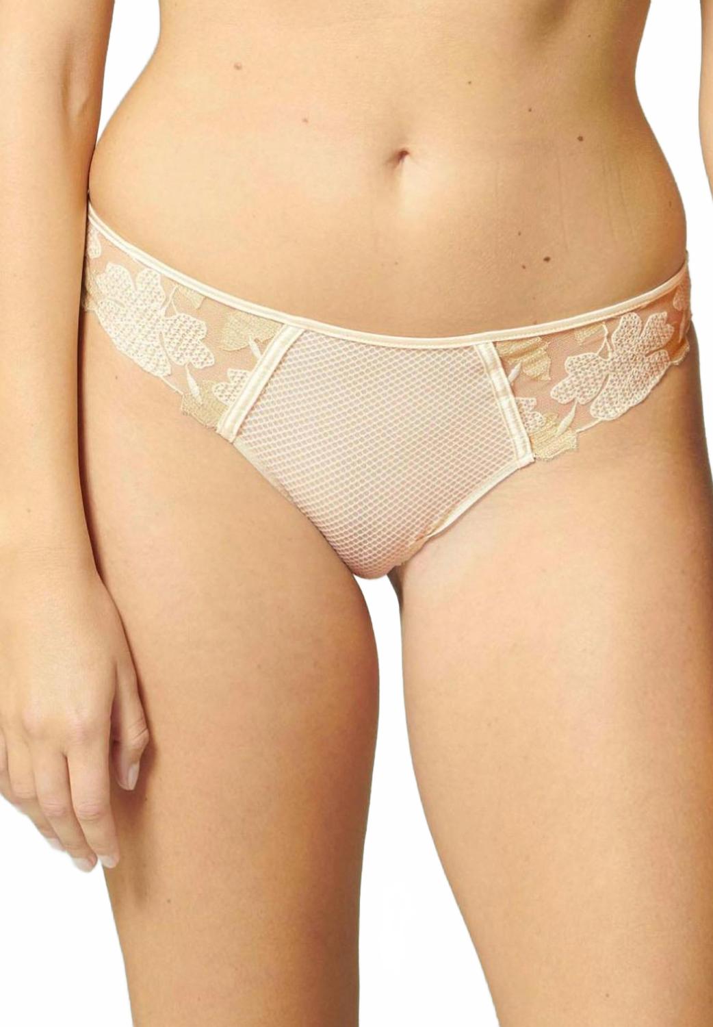 Трусики Dahlia цвета слоновой кости с жемчугом Simone Perele
Трусики Dahlia цвета слоновой кости с жемчугом Simone Perele