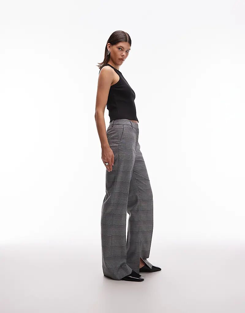 Свободные брюки прямого кроя с высокой посадкой из костюма ASOS DESIGN в однотонную клетку
Свободные брюки прямого кроя с высокой посадкой из костюма ASOS DESIGN в однотонную клетку