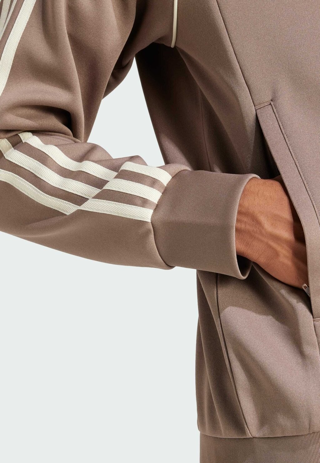 Тренировочная куртка SST TT adidas Originals, коричневый
Тренировочная куртка SST TT adidas Originals, коричневый