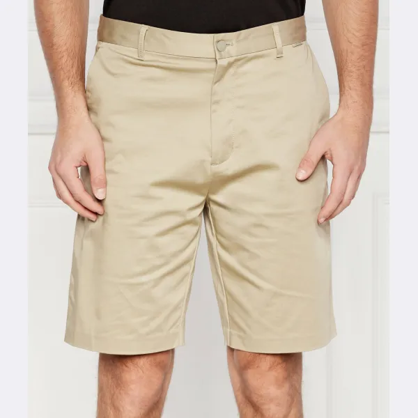 Шорты прямого кроя Calvin Klein, бежевый
Шорты прямого кроя Calvin Klein, бежевый