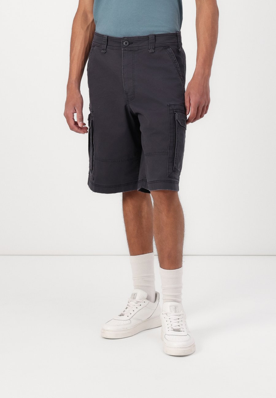 Шорты Hollister Co. BAGGY SHORT, Phantom Washed/Black
Шорты Hollister Co. BAGGY SHORT, Phantom Washed/Black