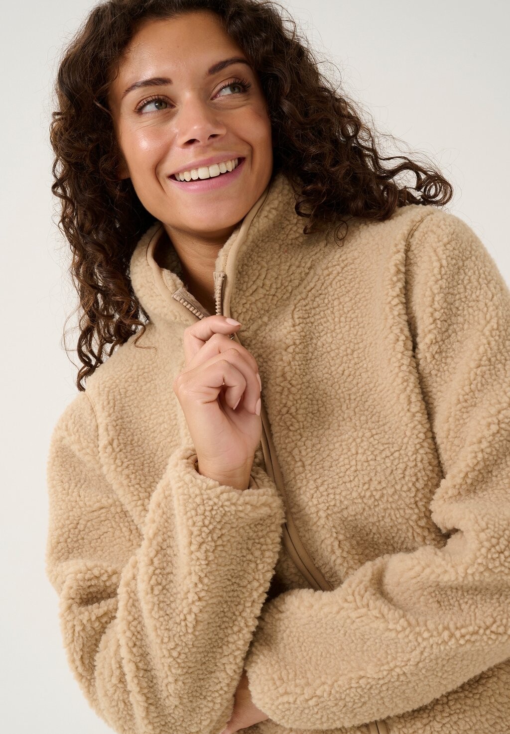 Флисовая куртка LCVIGGA Love Copenhagen, песочный, Бежевый, Флисовая куртка LCVIGGA Love Copenhagen, песочный
Флисовая куртка LCVIGGA Love Copenhagen, песочный, Бежевый, Флисовая куртка LCVIGGA Love Copenhagen, песочный