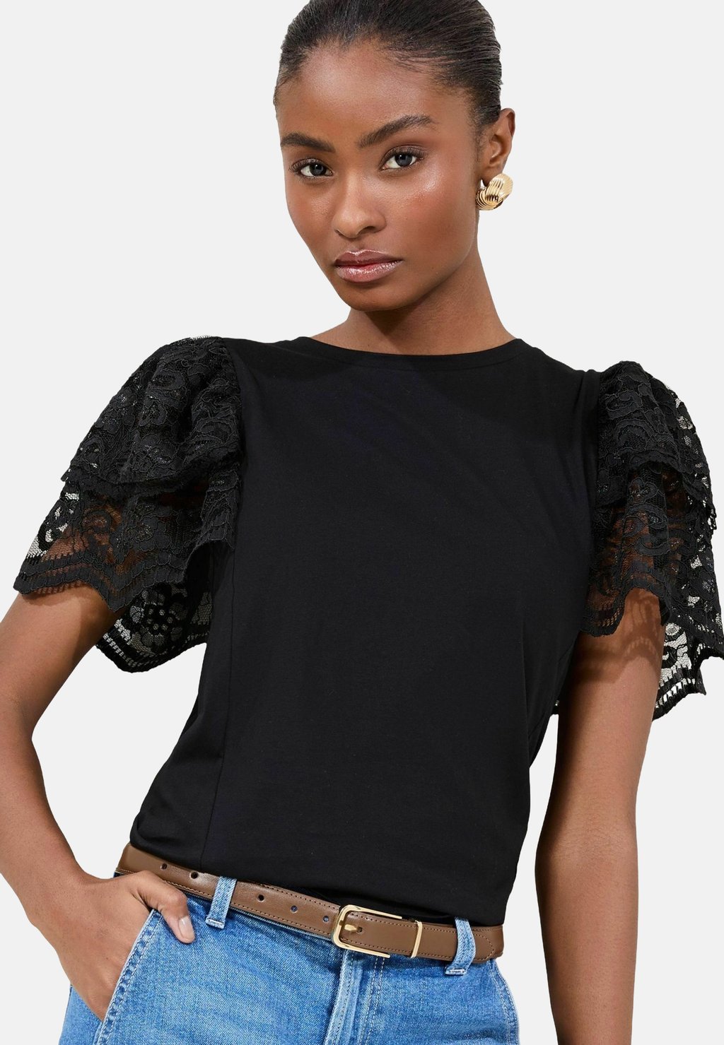 Блуза REGULAR FIT Lipsy, черный
Блуза REGULAR FIT Lipsy, черный