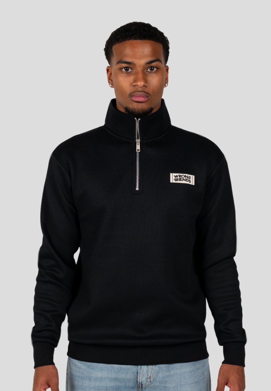 Толстовка Wrong Friends GILROY HALF ZIP, Black
Толстовка Wrong Friends GILROY HALF ZIP, Black