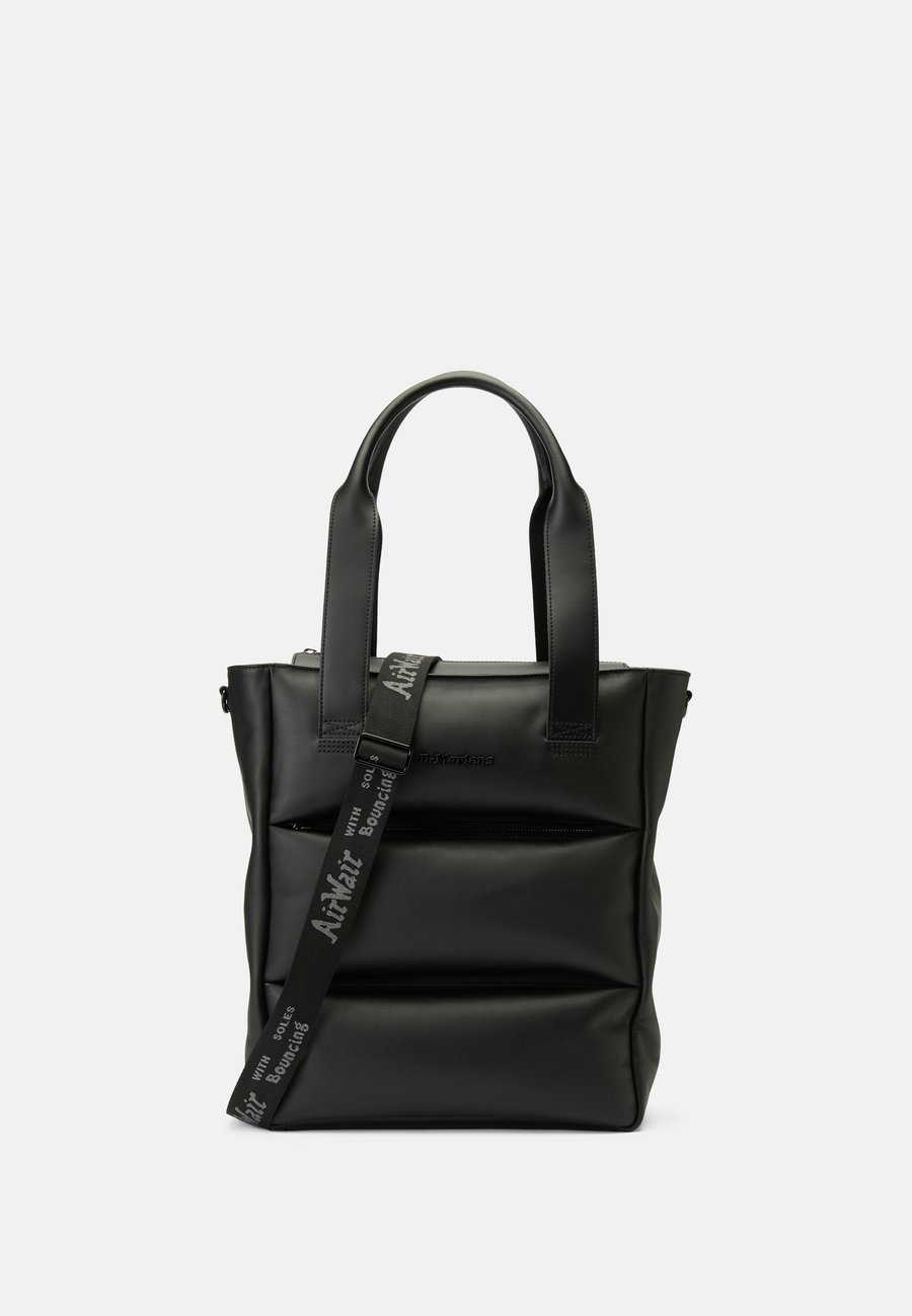 Сумка-шоппер Dr. Martens PADDED TOTE BAG UNISEX, Black Sendal/Black
Сумка-шоппер Dr. Martens PADDED TOTE BAG UNISEX, Black Sendal/Black