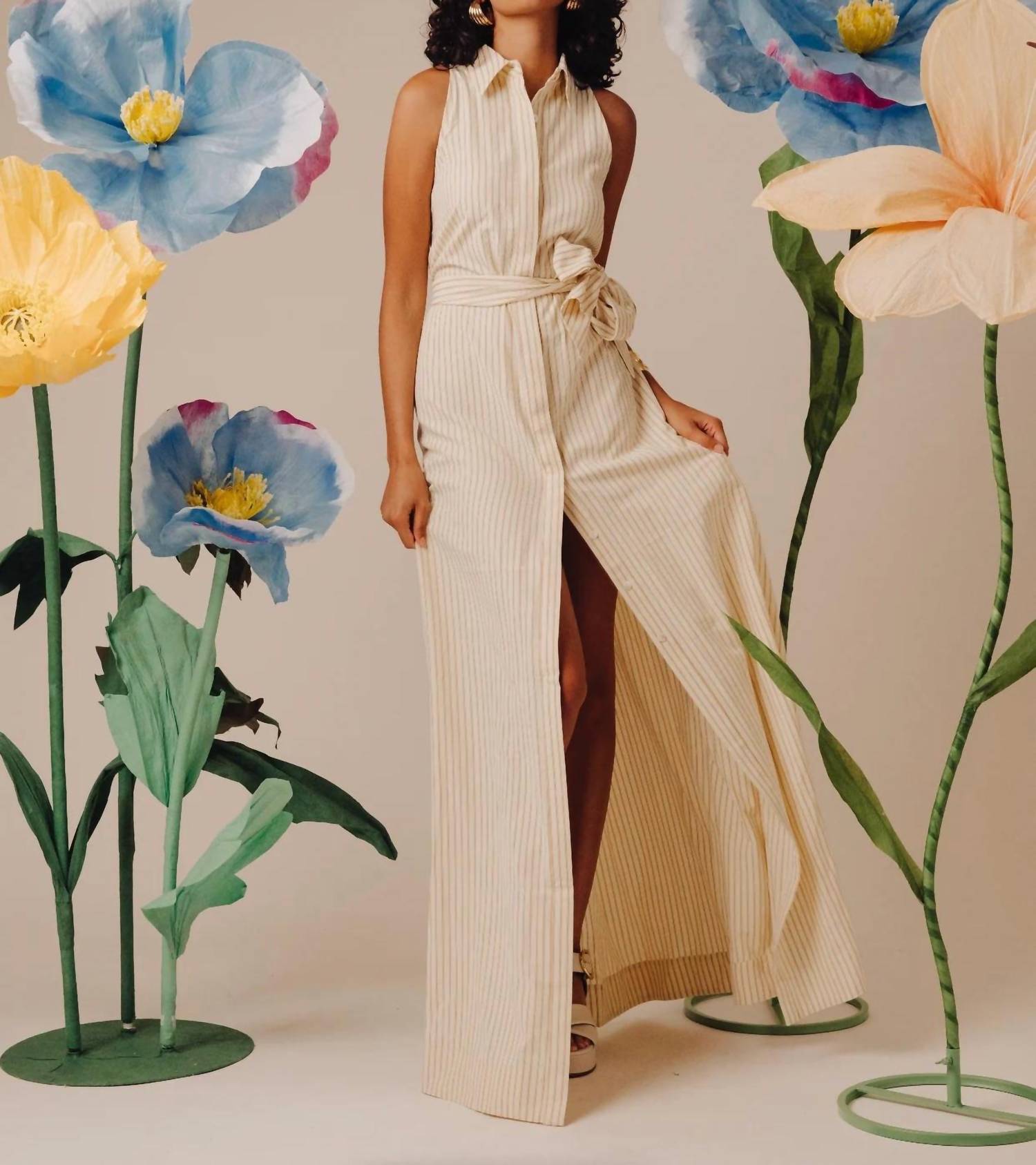 Платье Arlene из макадамии в полоску, бежевое LOVE THE LABEL
Платье Arlene из макадамии в полоску, бежевое LOVE THE LABEL