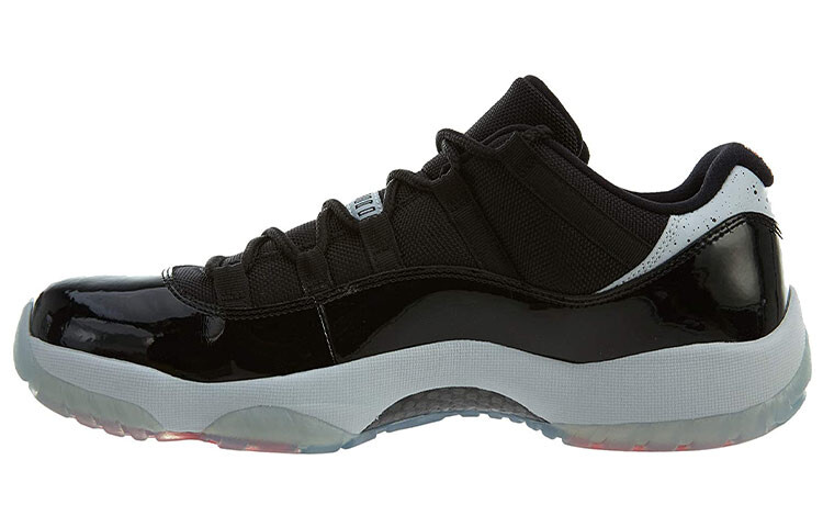 Кроссовки JORDAN 11 Retro Low Infrared 
Кроссовки JORDAN 11 Retro Low Infrared