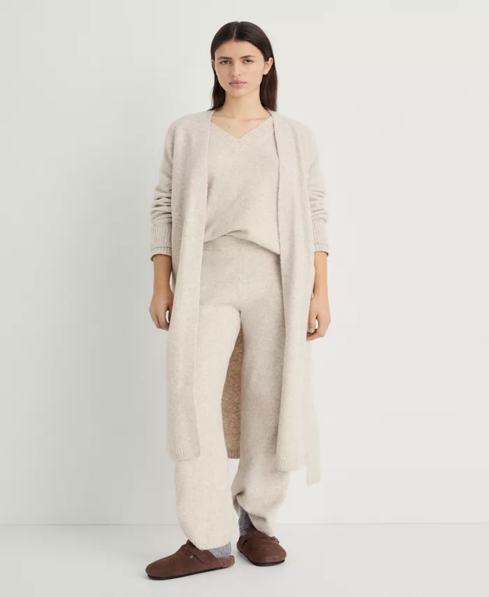 Женский длинный вязаный кардиган-свитер MANGO, коричневый/бежевый
Женский длинный вязаный кардиган-свитер MANGO, коричневый/бежевый