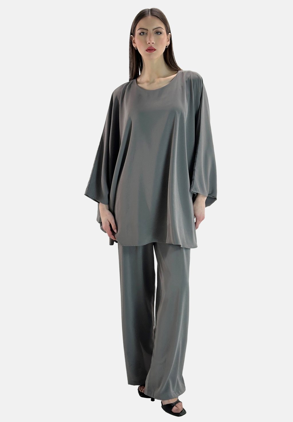 Брюки SET - Blouse Elara, серый
Брюки SET - Blouse Elara, серый