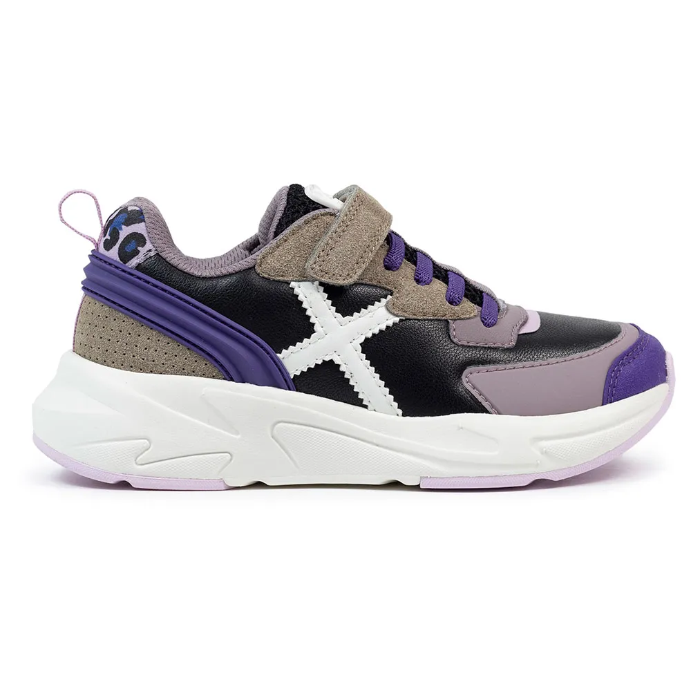 Кроссовки Munich Mini Track Velcro 111, черный
Кроссовки Munich Mini Track Velcro 111, черный