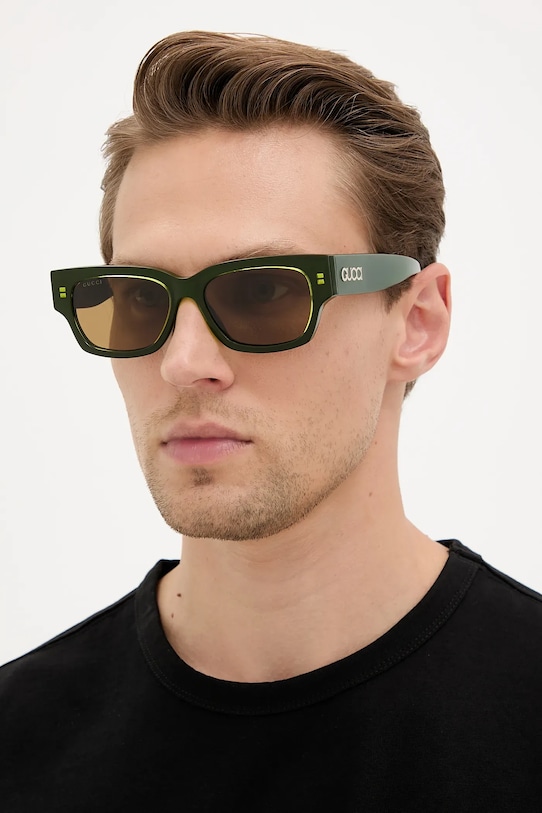 Солнцезащитные очки Gucci, зеленый
Солнцезащитные очки Gucci, зеленый