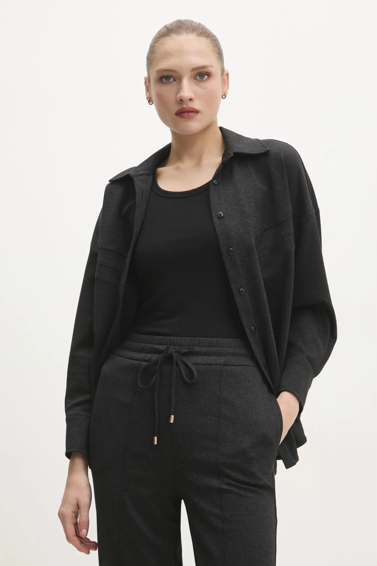 Рубашка Answear Lab, серый
Рубашка Answear Lab, серый