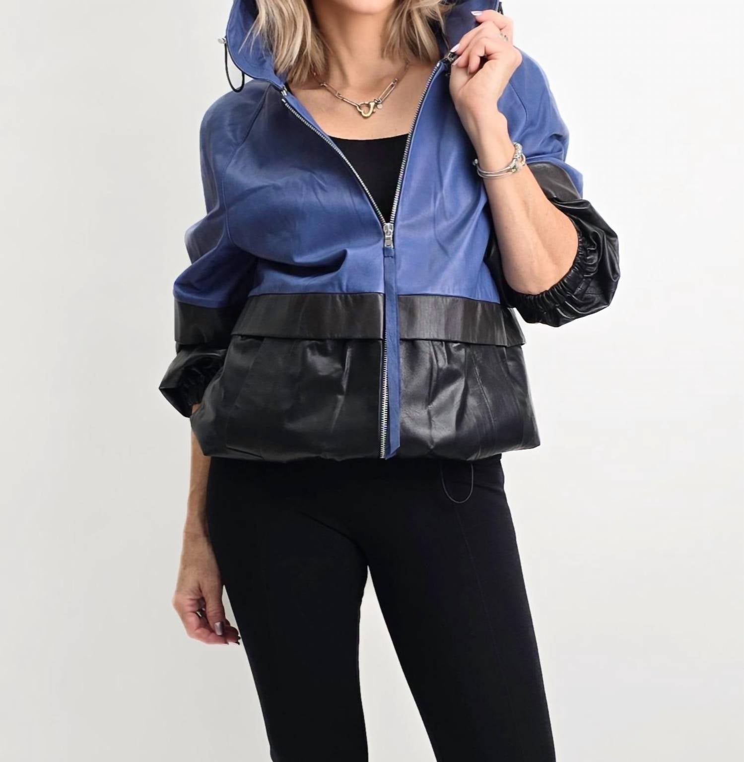 Blu Ice Худи-куртка Fontana, сине-черная
Blu Ice Худи-куртка Fontana, сине-черная