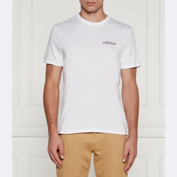 Облегающая футболка Guess, белый
Облегающая футболка Guess, белый