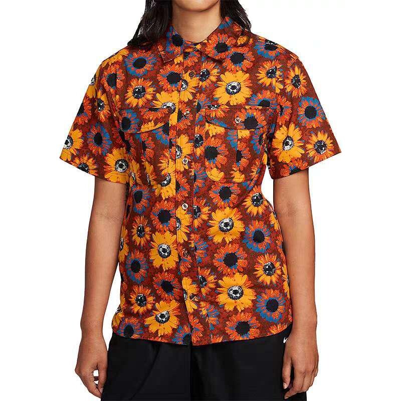 Рубашка женская светло-серая, цвет слоновой кости/университетское золото/белый Nike
Рубашка женская светло-серая, цвет слоновой кости/университетское золото/белый Nike