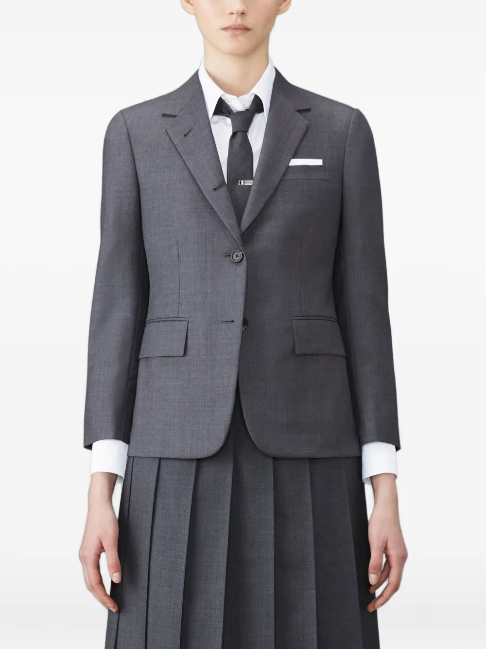 Плиссированная шерстяная куртка THOM BROWNE, серый
Плиссированная шерстяная куртка THOM BROWNE, серый