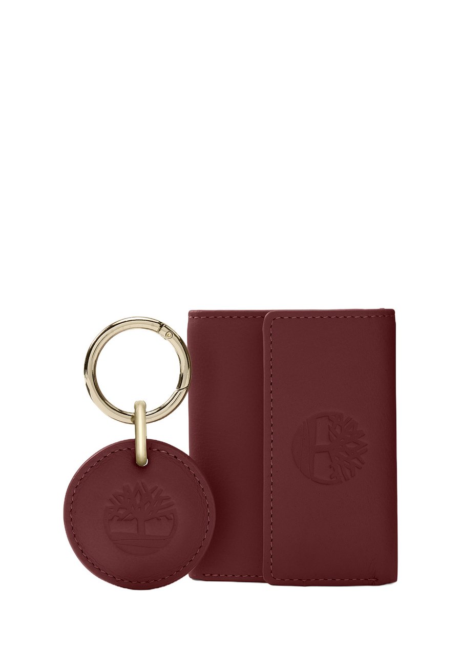 Кошелек Timberland TRIFOLD FOB SET, Burgundy/Dark Red
Кошелек Timberland TRIFOLD FOB SET, Burgundy/Dark Red