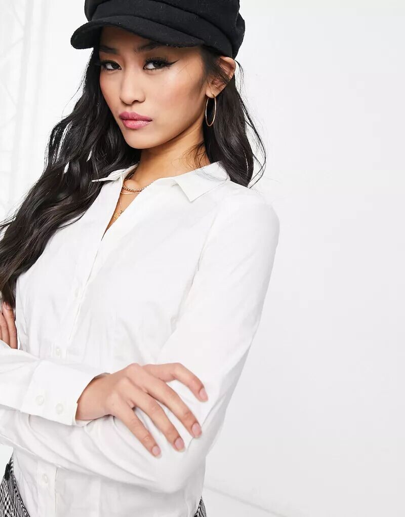 Белое боди с длинными рукавами Vero Moda
Белое боди с длинными рукавами Vero Moda