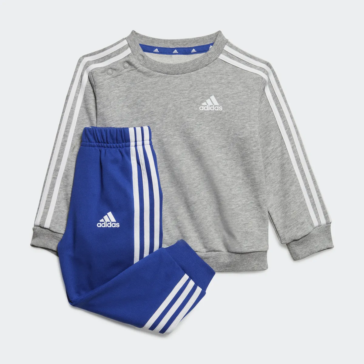 Спортивный костюм Adidas Sportswear "ESSENTIALS 3-STRIPES KIDS JOGGING SUIT" (2 шт.), белый
Спортивный костюм Adidas Sportswear "ESSENTIALS 3-STRIPES KIDS JOGGING SUIT" (2 шт.), белый