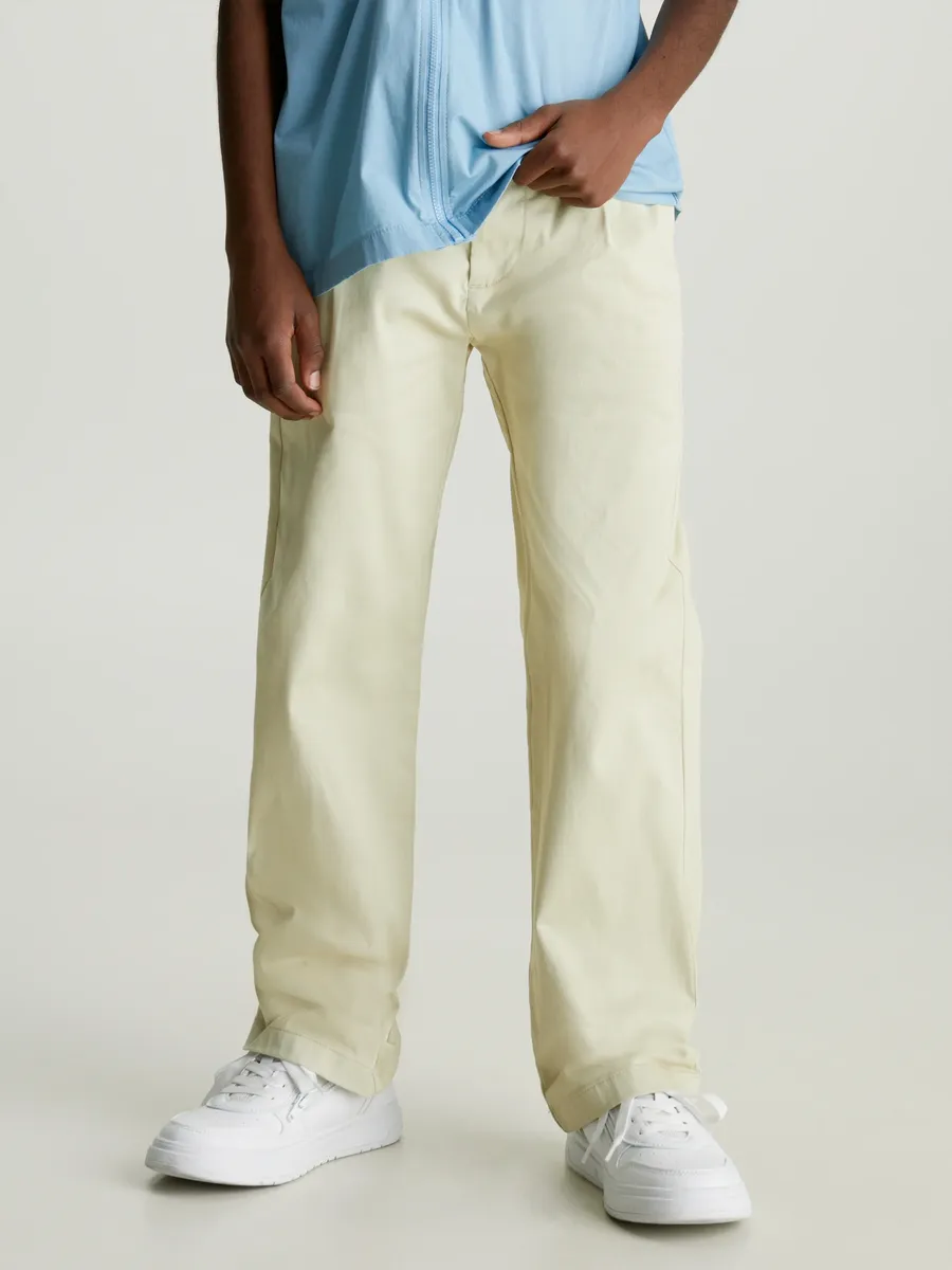 Брюки-чиносы Calvin Klein Jeans "CEREMONY STRAIGHT LEG CHINO", дети до 16 лет, зеленый
Брюки-чиносы Calvin Klein Jeans "CEREMONY STRAIGHT LEG CHINO", дети до 16 лет, зеленый