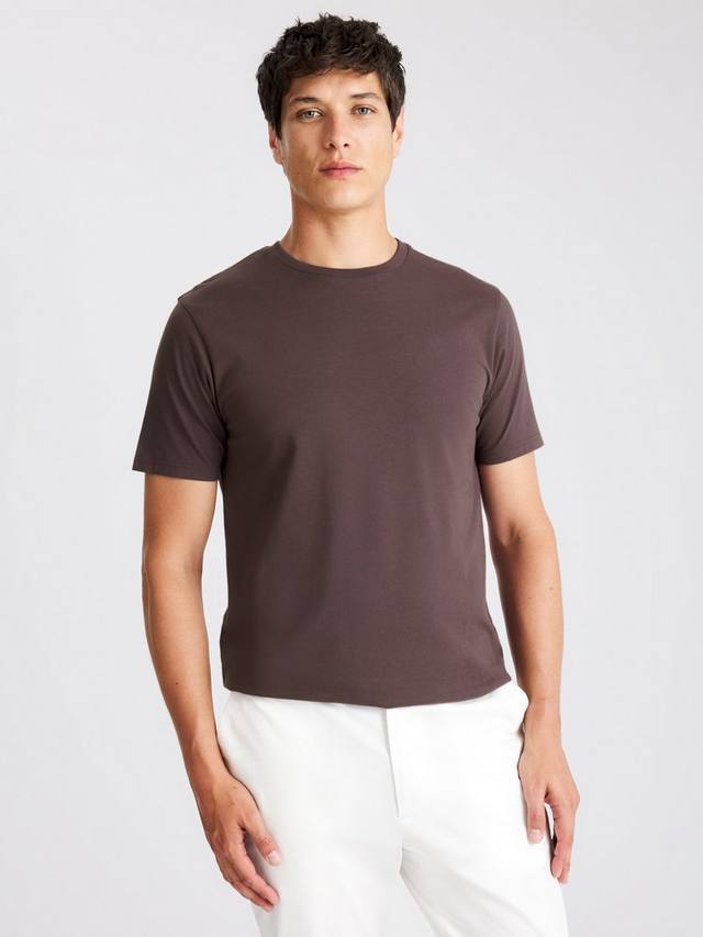 Хлопковая футболка Regular Fit с коротким рукавом и круглым вырезом Moss, Dark Purple
Хлопковая футболка Regular Fit с коротким рукавом и круглым вырезом Moss, Dark Purple