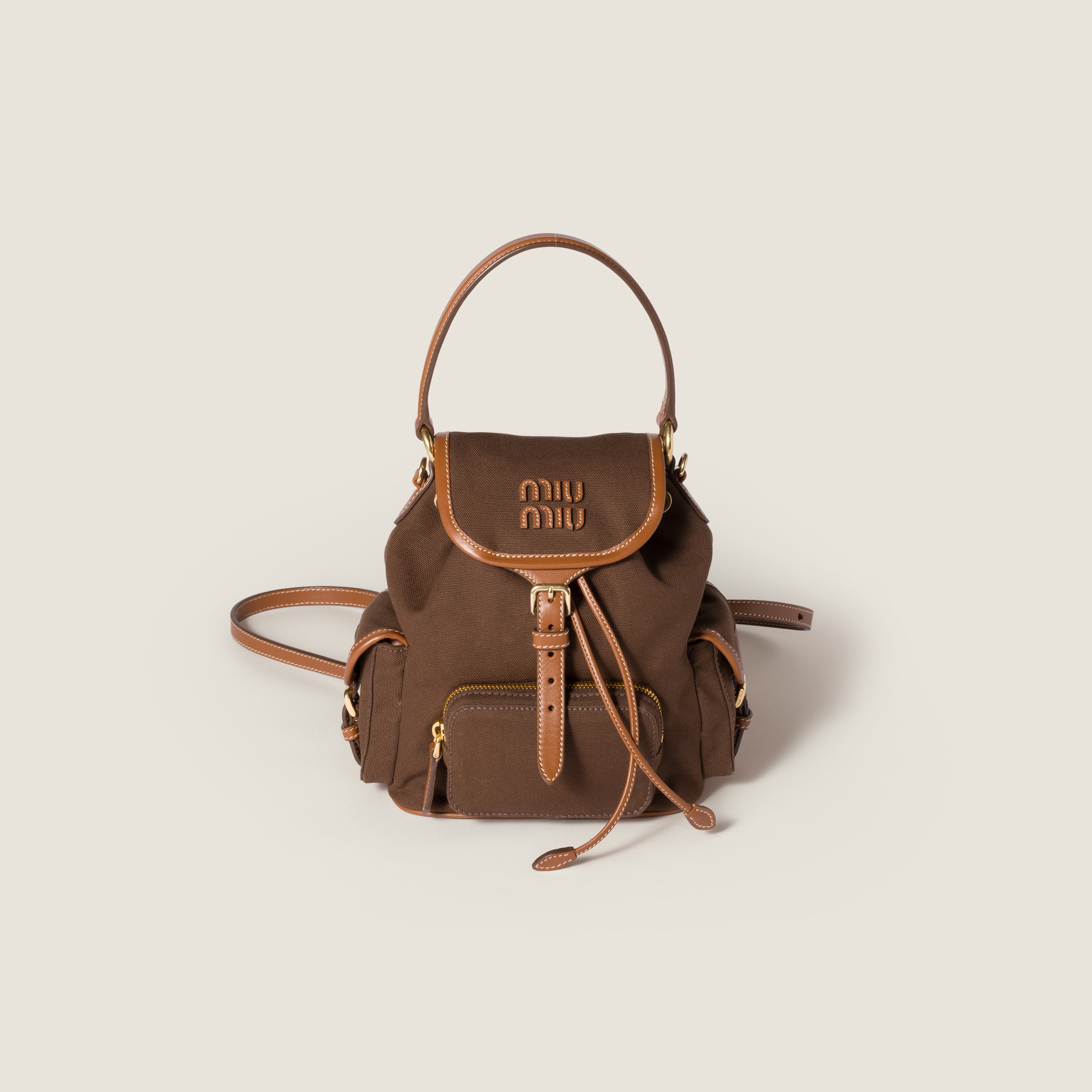 Рюкзак из канвы и кожи MIU MIU, какао-коричневый/бренди
Рюкзак из канвы и кожи MIU MIU, какао-коричневый/бренди