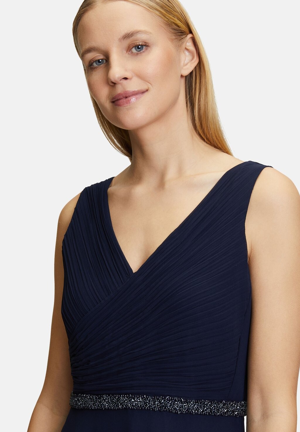 Повседневная одежда Mit Plissee Vera Mont, синий
Повседневная одежда Mit Plissee Vera Mont, синий