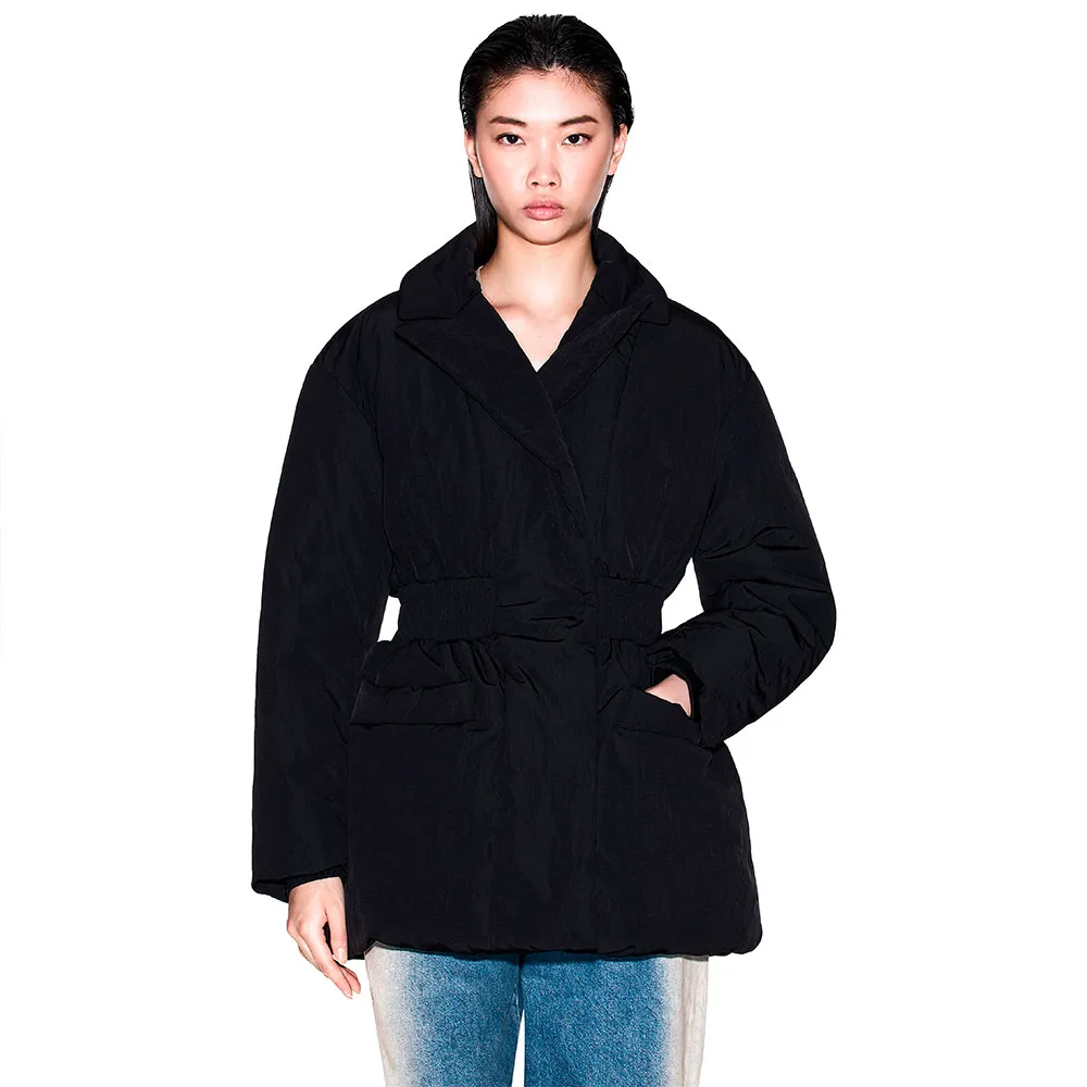 Куртка Armani Exchange XW000669_AF16210 padded, черный
Куртка Armani Exchange XW000669_AF16210 padded, черный