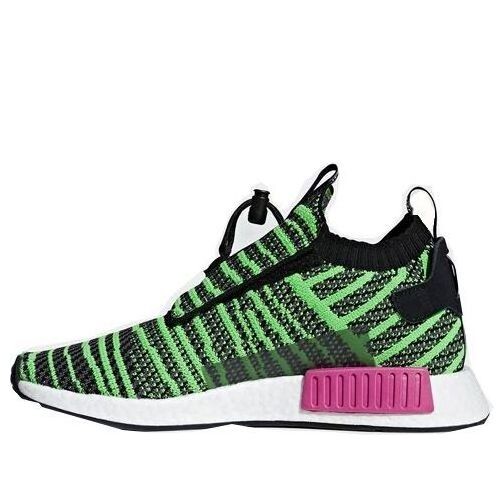 Кроссовки nmd ts1 primeknit Adidas, черный
Кроссовки nmd ts1 primeknit Adidas, черный