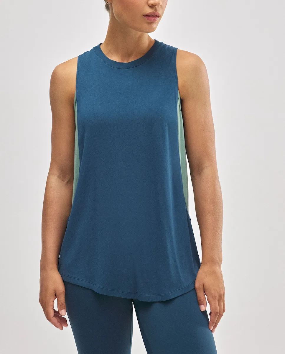 Спортивная майка без рукавов YSABEL MORA Ysabel Mora, индиго
Спортивная майка без рукавов YSABEL MORA Ysabel Mora, индиго