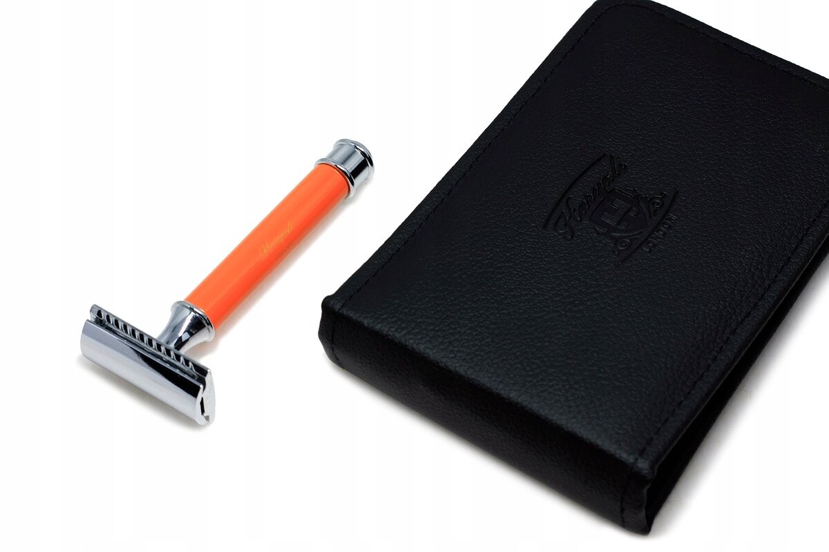 Набор стальных кожаных чехлов для бритвенных лезвий HL JG55 Inna Marka
Набор стальных кожаных чехлов для бритвенных лезвий HL JG55 Inna Marka