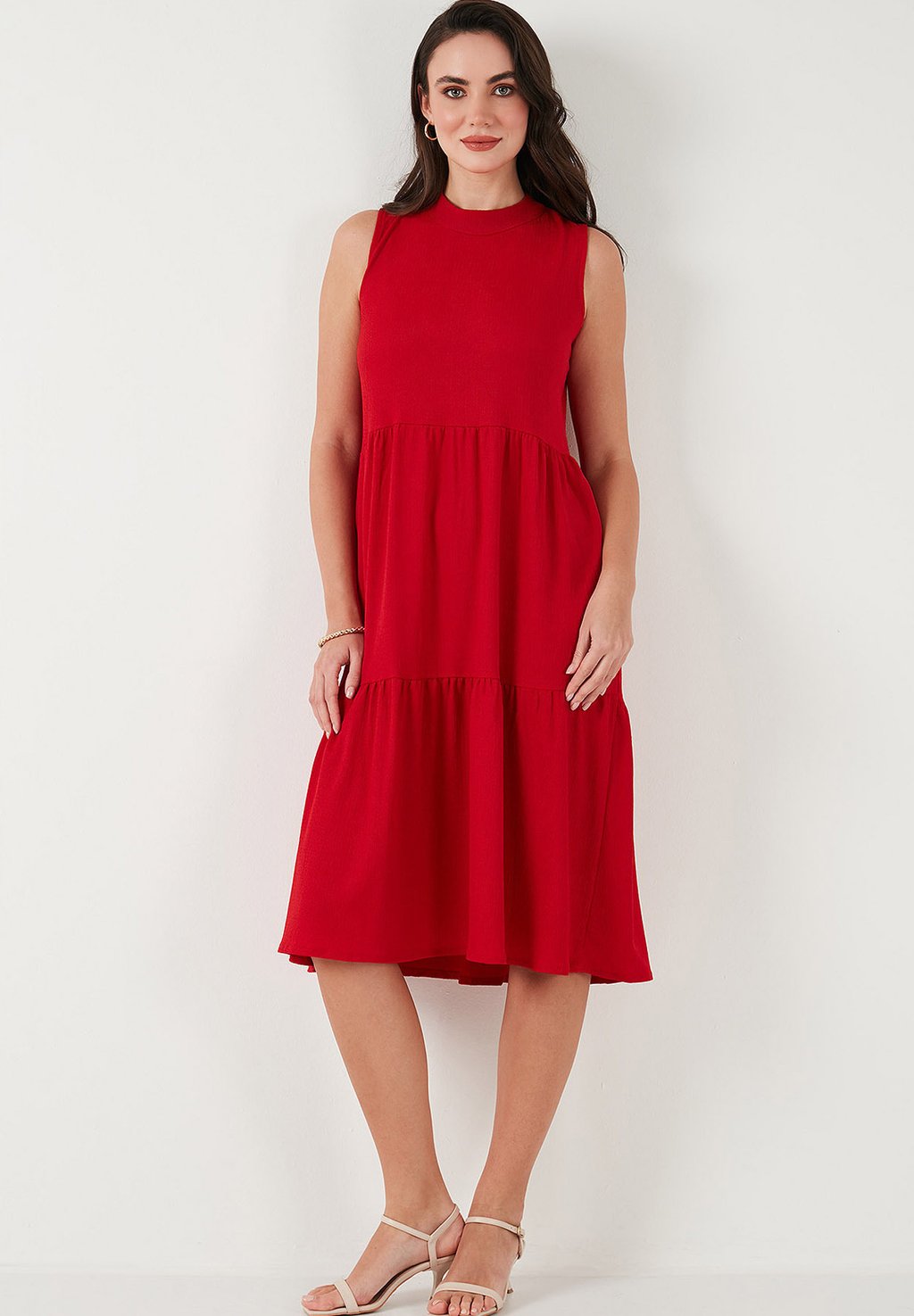 Повседневное платье REGULAR FIT LELA, красный
Повседневное платье REGULAR FIT LELA, красный