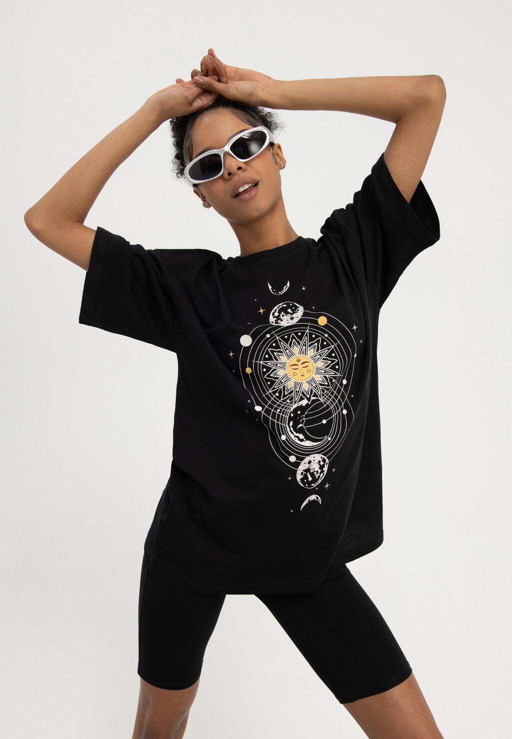 Футболка с принтом Even&Odd, черный
Футболка с принтом Even&Odd, черный