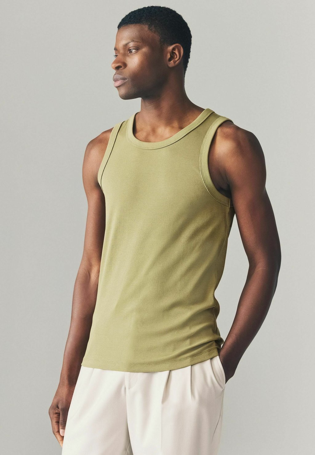 Майка REGULAR FIT Next, зеленый
Майка REGULAR FIT Next, зеленый