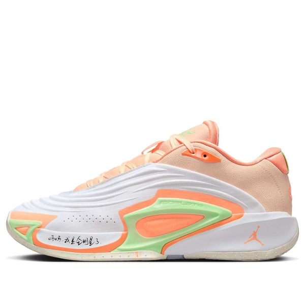 Кроссовки luka 3 pf Air Jordan, оранжевый
Кроссовки luka 3 pf Air Jordan, оранжевый