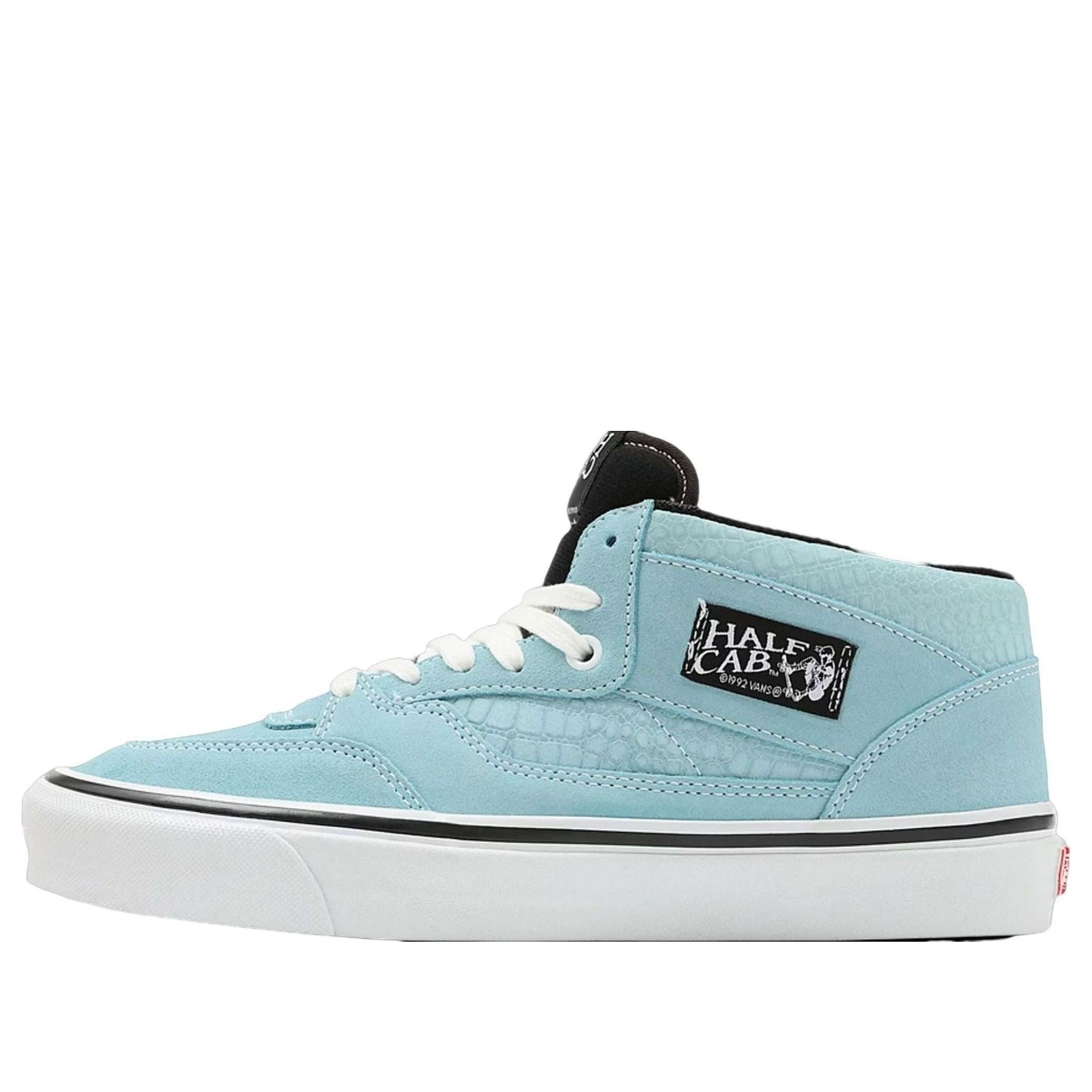 Кроссовки Vans Half Cab 33 DX 'Croc - Aquatic' VN0A5KX68EF, синий
Кроссовки Vans Half Cab 33 DX 'Croc - Aquatic' VN0A5KX68EF, синий